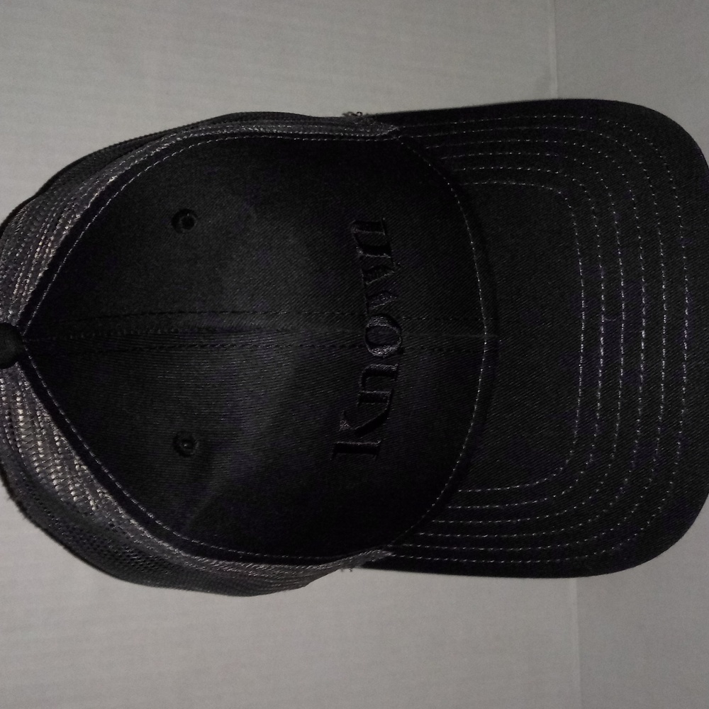 OTTO MEN'S KNOWN TRUCKER SNAP BACK MESH HAT